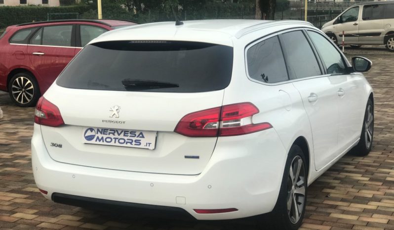 PEUGEOT 308 BlueHDi 120 EAT6 S&S SW Allure N1 pieno